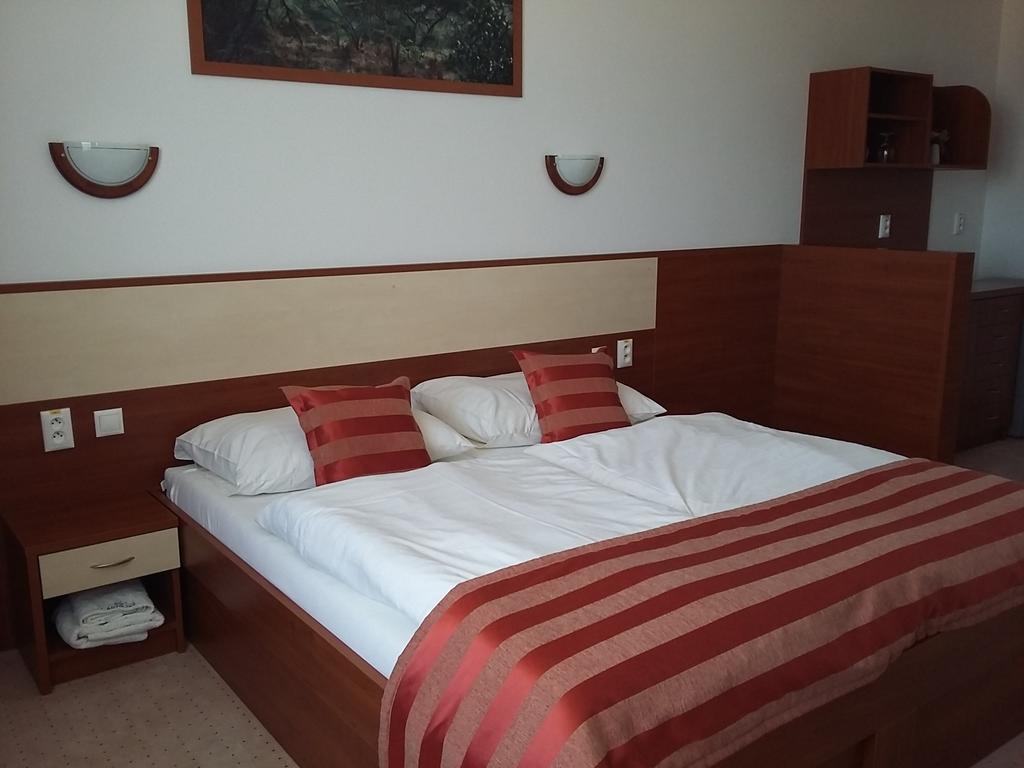 Hotel Auto Jas Nitra Camera foto